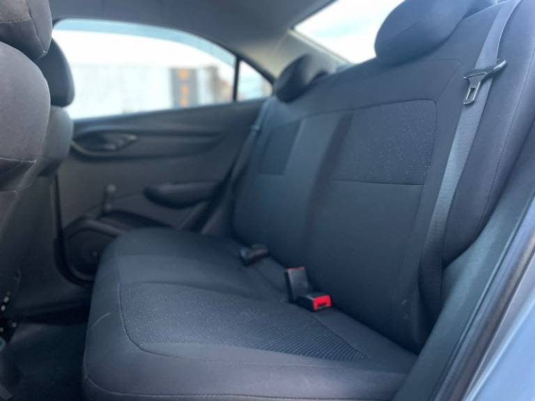 CHEVROLET - PRISMA - 2016/2017 - Cinza - R$ 46.900,00
