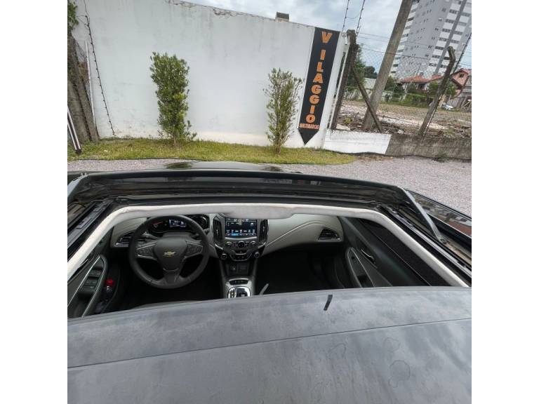CHEVROLET - CRUZE - 2018/2019 - Preta - R$ 105.900,00