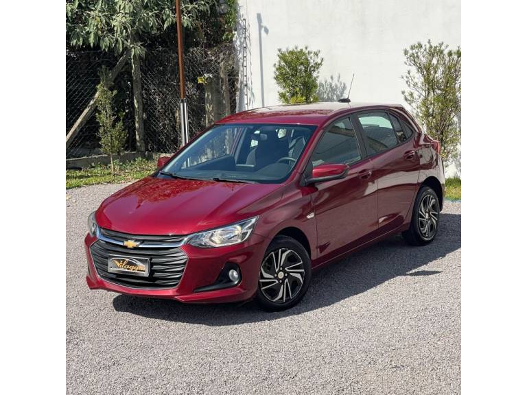 CHEVROLET - ONIX - 2023/2024 - Vinho - R$ 72.900,00