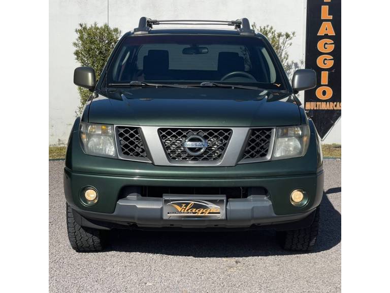 NISSAN - FRONTIER - 2012/2013 - Verde - R$ 94.900,00