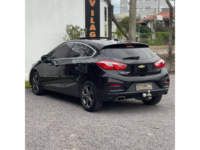 CHEVROLET - CRUZE - 2018/2019 - Preta - R$ 105.900,00