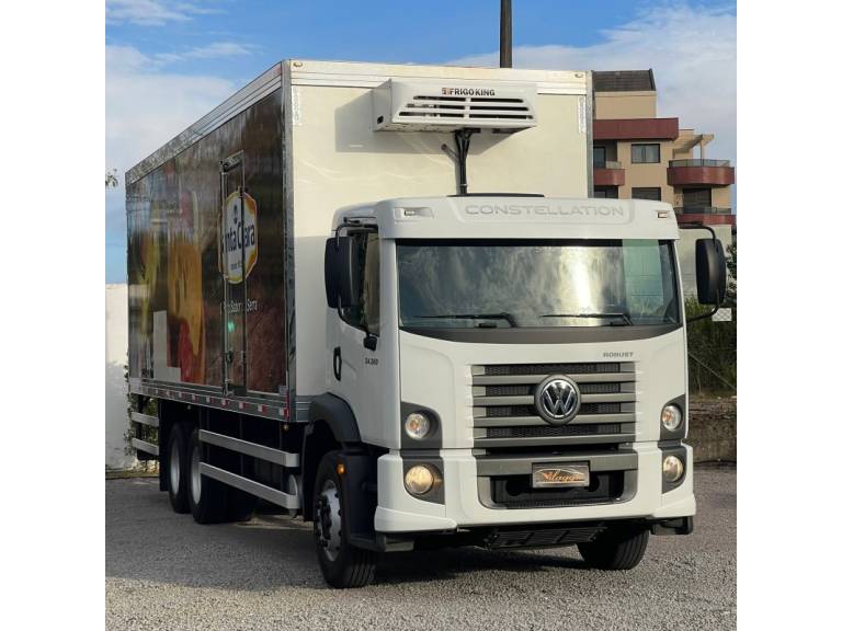 VOLKSWAGEN - 24-260 - 2022/2023 - Branca - R$ 550.000,00