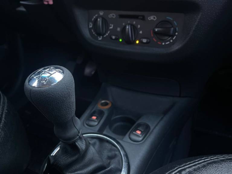 CITROËN - C3 - 2011/2012 - Branca - R$ 28.900,00